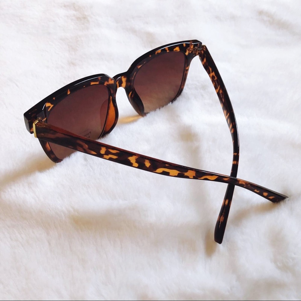 Cora Tortoise Brown Classic Square Sunglasses - Picture 6 of 9